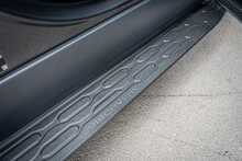 Land Rover 3.0 D300 MHEV R-Dynamic HSE SUV 5dr Diesel Auto 4WD Euro 6 (s/s) (300 ps)