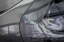 Land Rover 3.0 D300 MHEV R-Dynamic HSE SUV 5dr Diesel Auto 4WD Euro 6 (s/s) (300 ps)