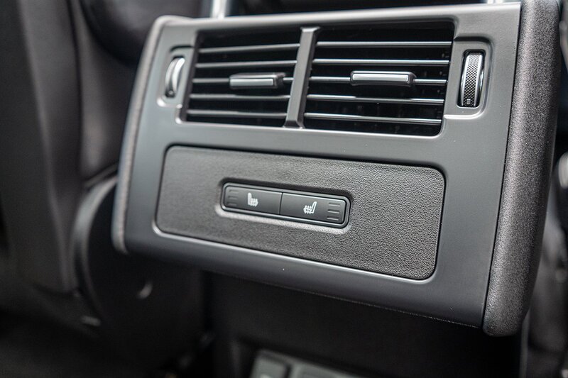 Land Rover 3.0 D300 MHEV R-Dynamic HSE SUV 5dr Diesel Auto 4WD Euro 6 (s/s) (300 ps)