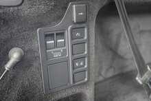 Land Rover 3.0 D300 MHEV R-Dynamic HSE SUV 5dr Diesel Auto 4WD Euro 6 (s/s) (300 ps)