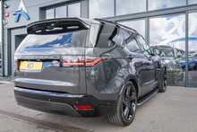 Land Rover 3.0 D300 MHEV R-Dynamic HSE SUV 5dr Diesel Auto 4WD Euro 6 (s/s) (300 ps)