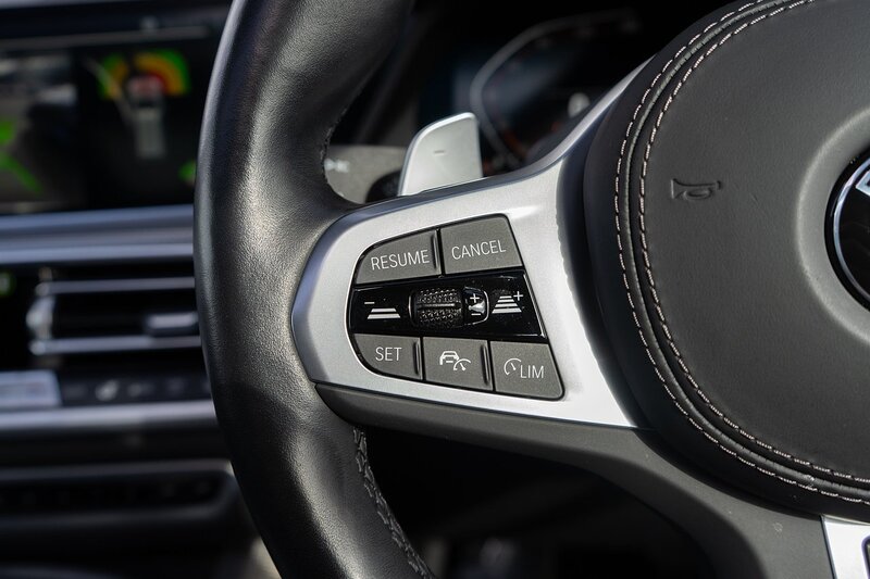 BMW 3.0 30d MHT M Sport SUV 5dr Diesel Hybrid Auto xDrive Euro 6 (s/s) (286 ps)