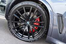 BMW 3.0 30d MHT M Sport SUV 5dr Diesel Hybrid Auto xDrive Euro 6 (s/s) (286 ps)