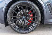 BMW 3.0 30d MHT M Sport SUV 5dr Diesel Hybrid Auto xDrive Euro 6 (s/s) (286 ps)