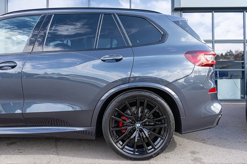 BMW 3.0 30d MHT M Sport SUV 5dr Diesel Hybrid Auto xDrive Euro 6 (s/s) (286 ps)