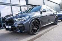 BMW 3.0 30d MHT M Sport SUV 5dr Diesel Hybrid Auto xDrive Euro 6 (s/s) (286 ps)