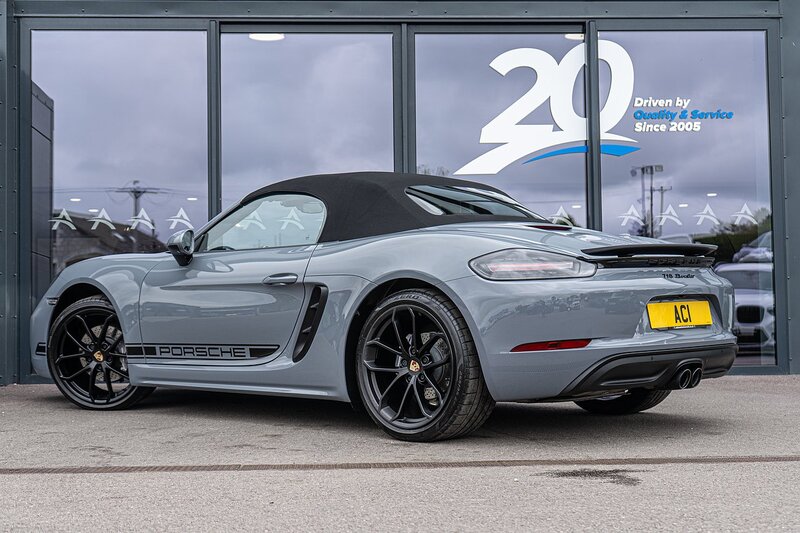Porsche 2.0T Style Edition Convertible 2dr Petrol PDK Euro 6 (s/s) (300 ps)