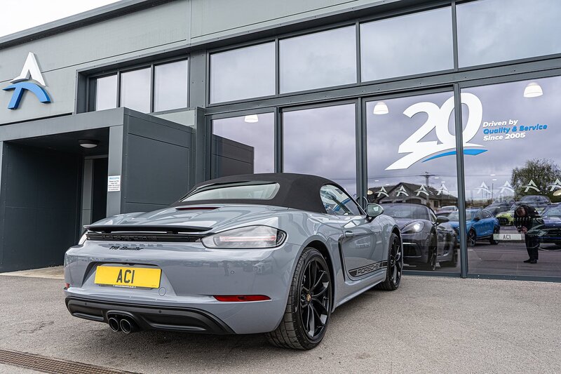 Porsche 2.0T Style Edition Convertible 2dr Petrol PDK Euro 6 (s/s) (300 ps)