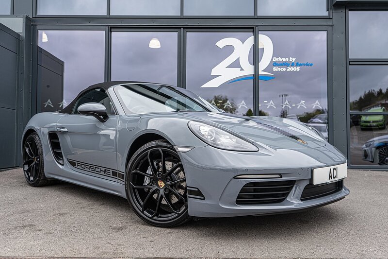 Porsche 2.0T Style Edition Convertible 2dr Petrol PDK Euro 6 (s/s) (300 ps)