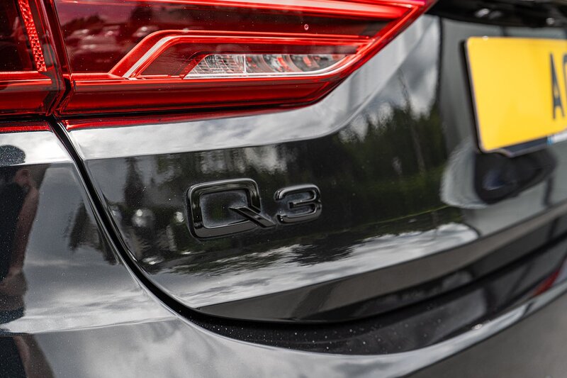 Audi 2.0 TDI 40 Vorsprung Sportback 5dr Diesel S Tronic quattro Euro 6 (s/s) (200 ps)