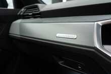 Audi 2.0 TDI 40 Vorsprung Sportback 5dr Diesel S Tronic quattro Euro 6 (s/s) (200 ps)