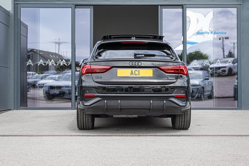 Audi 2.0 TDI 40 Vorsprung Sportback 5dr Diesel S Tronic quattro Euro 6 (s/s) (200 ps)