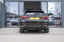 Audi 2.0 TDI 40 Vorsprung Sportback 5dr Diesel S Tronic quattro Euro 6 (s/s) (200 ps)