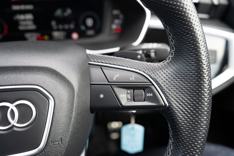 Audi 1.5 TFSI CoD 35 Black Edition Sportback 5dr Petrol S Tronic Euro 6 (s/s) (150 ps)