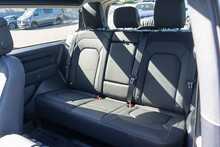 Land Rover 3.0 D250 MHEV X-Dynamic HSE SUV 3dr Diesel Auto 4WD Euro 6 (s/s) (250 ps)