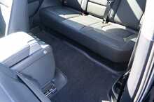 Land Rover 3.0 D250 MHEV X-Dynamic HSE SUV 3dr Diesel Auto 4WD Euro 6 (s/s) (250 ps)