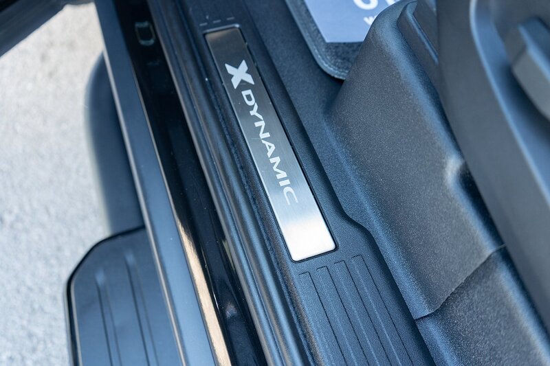 Land Rover 3.0 D250 MHEV X-Dynamic HSE SUV 3dr Diesel Auto 4WD Euro 6 (s/s) (250 ps)