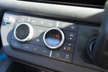 Land Rover 3.0 D250 MHEV X-Dynamic HSE SUV 3dr Diesel Auto 4WD Euro 6 (s/s) (250 ps)