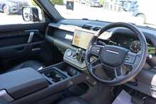 Land Rover 3.0 D250 MHEV X-Dynamic HSE SUV 3dr Diesel Auto 4WD Euro 6 (s/s) (250 ps)