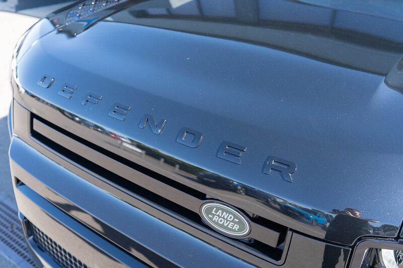 Land Rover 3.0 D250 MHEV X-Dynamic HSE SUV 3dr Diesel Auto 4WD Euro 6 (s/s) (250 ps)