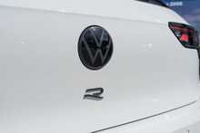 Volkswagen 2.0 TSI R Black Edition Hatchback 5dr Petrol DSG 4Motion Euro 6 (s/s) (333 ps)