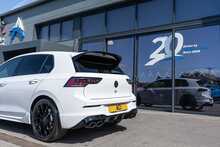 Volkswagen 2.0 TSI R Black Edition Hatchback 5dr Petrol DSG 4Motion Euro 6 (s/s) (333 ps)