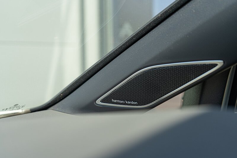 Volkswagen 2.0 TSI R Black Edition Hatchback 5dr Petrol DSG 4Motion Euro 6 (s/s) (333 ps)