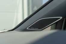 Volkswagen 2.0 TSI R Black Edition Hatchback 5dr Petrol DSG 4Motion Euro 6 (s/s) (333 ps)