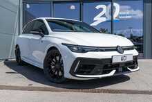 Volkswagen 2.0 TSI R Black Edition Hatchback 5dr Petrol DSG 4Motion Euro 6 (s/s) (333 ps)
