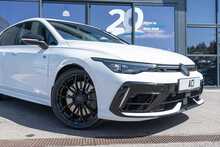 Volkswagen 2.0 TSI R Black Edition Hatchback 5dr Petrol DSG 4Motion Euro 6 (s/s) (333 ps)