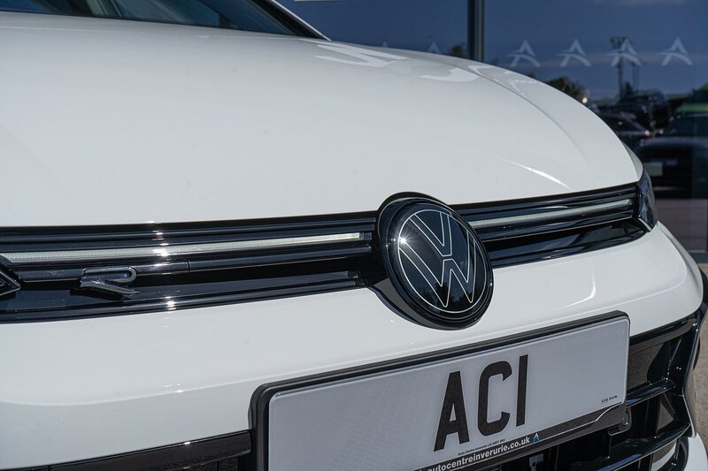 Volkswagen 2.0 TSI R Black Edition Hatchback 5dr Petrol DSG 4Motion Euro 6 (s/s) (333 ps)