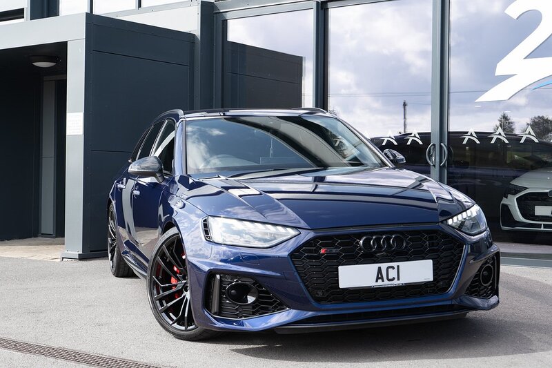 Audi 2.9 TFSI V6 Carbon Black Estate 5dr Petrol Tiptronic quattro Euro 6 (s/s) (450 ps)