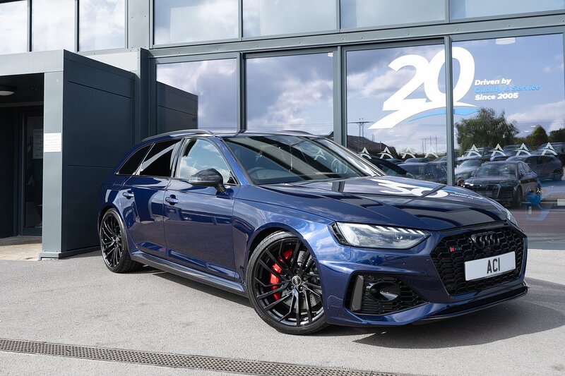 Audi 2.9 TFSI V6 Carbon Black Estate 5dr Petrol Tiptronic quattro Euro 6 (s/s) (450 ps)