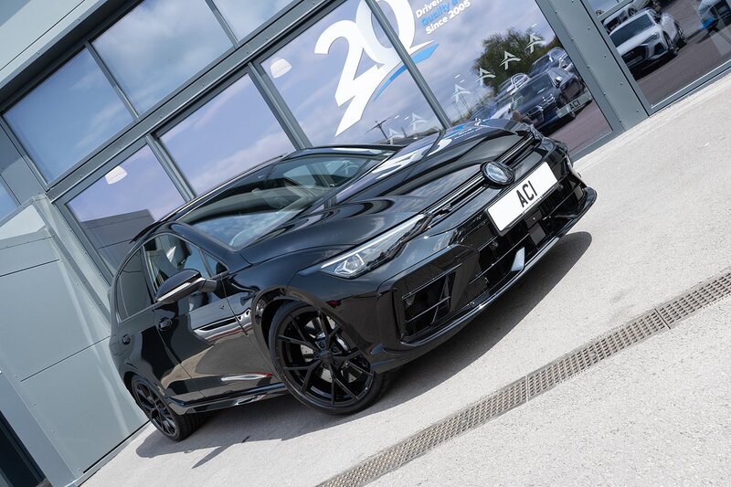 Volkswagen 2.0 TSI R Black Edition Hatchback 5dr Petrol DSG 4Motion Euro 6 (s/s) (333 ps)