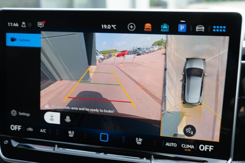 Volkswagen 2.0 TSI R Black Edition Hatchback 5dr Petrol DSG 4Motion Euro 6 (s/s) (333 ps)