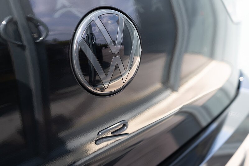 Volkswagen 2.0 TSI R Black Edition Hatchback 5dr Petrol DSG 4Motion Euro 6 (s/s) (333 ps)