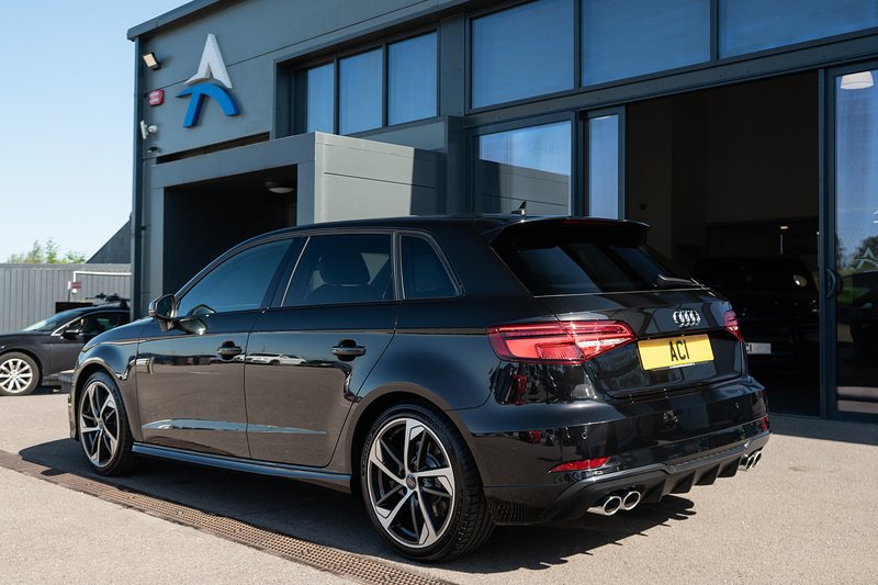 Audi S3 TFSI Black Edition - U4963