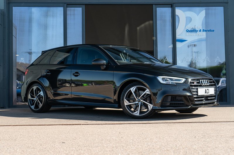 Audi S3 TFSI Black Edition - U4963