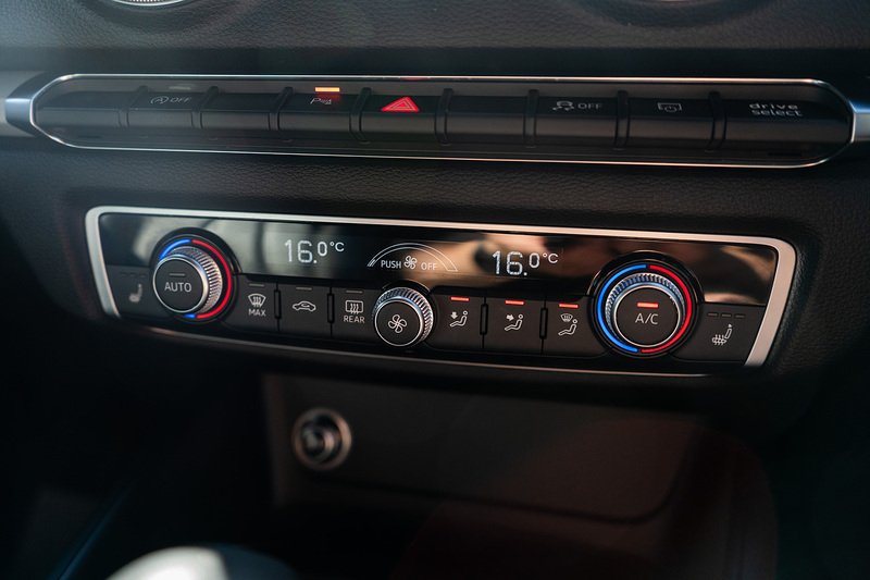 Audi S3 TFSI Black Edition - U4963