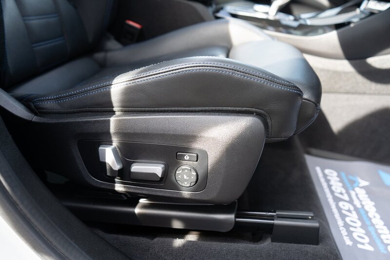 BMW 3.0 M40i MHT SUV 5dr Petrol Hybrid Auto xDrive Euro 6 (s/s) (360 ps)