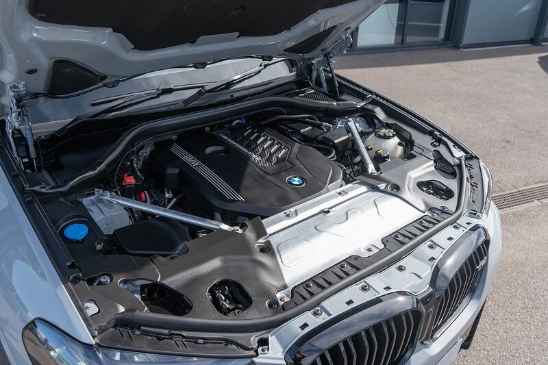 BMW 3.0 M40i MHT SUV 5dr Petrol Hybrid Auto xDrive Euro 6 (s/s) (360 ps)