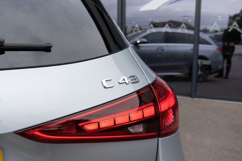 Mercedes-Benz 2.0 C43 MHEV AMG (Premium Plus) Estate 5dr Petrol Hybrid G-Tronic+ 4MATIC Euro 6 (s/s) (408 ps)