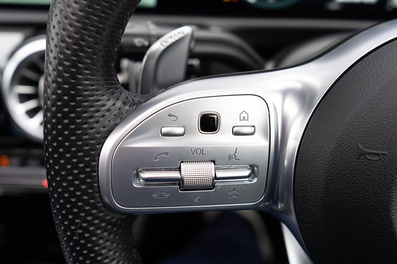 Mercedes-Benz 2.0 A35 AMG Edition (Premium Plus) Hatchback 5dr Petrol 7G-DCT 4MATIC Euro 6 (s/s) (306 ps)