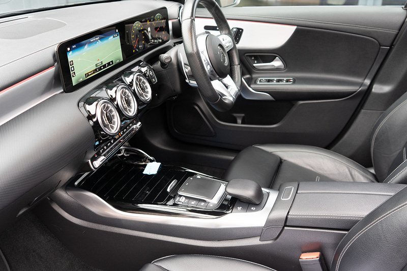 Mercedes-Benz 2.0 A35 AMG Edition (Premium Plus) Hatchback 5dr Petrol 7G-DCT 4MATIC Euro 6 (s/s) (306 ps)