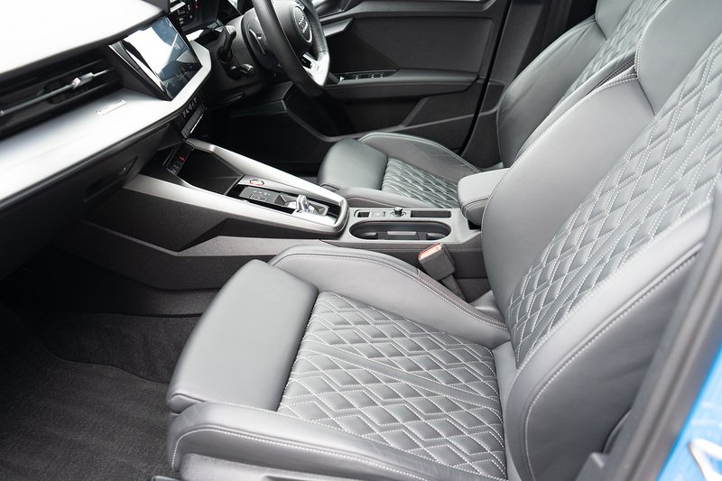 Audi 2.0 TFSI Sportback 5dr Petrol S Tronic quattro Euro 6 (s/s) (310 ps)