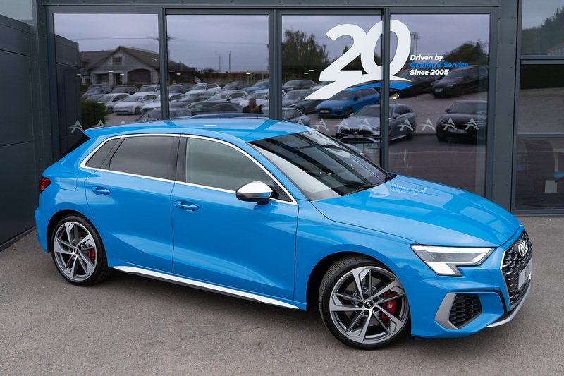 Audi 2.0 TFSI Sportback 5dr Petrol S Tronic quattro Euro 6 (s/s) (310 ps)