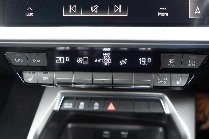 Audi 2.0 TFSI Sportback 5dr Petrol S Tronic quattro Euro 6 (s/s) (310 ps)