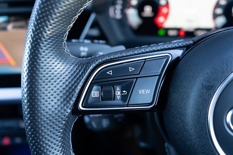 Audi 2.0 TFSI Black Edition Saloon 4dr Petrol S Tronic quattro Euro 6 (s/s) (310 ps)