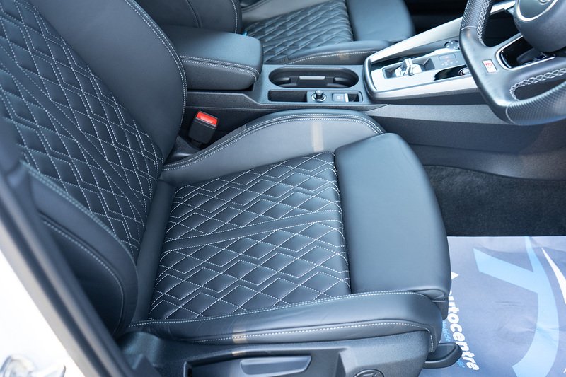 Audi 2.0 TFSI Black Edition Saloon 4dr Petrol S Tronic quattro Euro 6 (s/s) (310 ps)