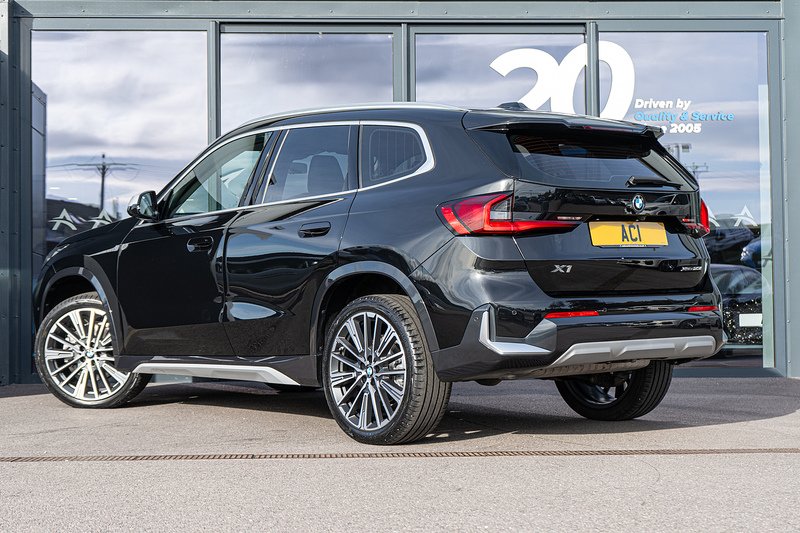 BMW 2.0 23i MHT xLine (Premier) SUV 5dr Petrol Hybrid DCT xDrive Euro 6 (s/s) (218 ps)